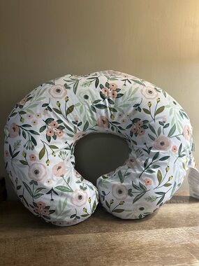 Boppy Floral Support Pillow in White, Blush & Green